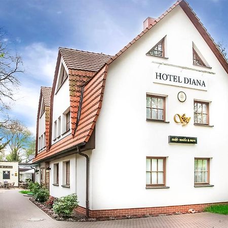 Hotel Diana Schonwalde-Glien Екстериор снимка