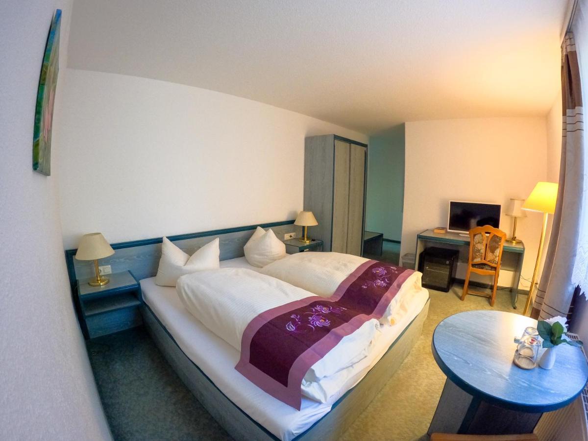 Hotel Diana Schonwalde-Glien Екстериор снимка
